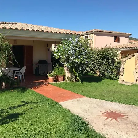 Villino Monica * San Teodoro (Sardinia)