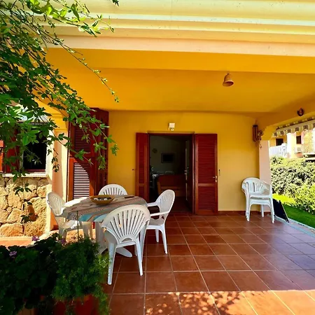 Casa de Férias Villino Monica San Teodoro (Sardinia)